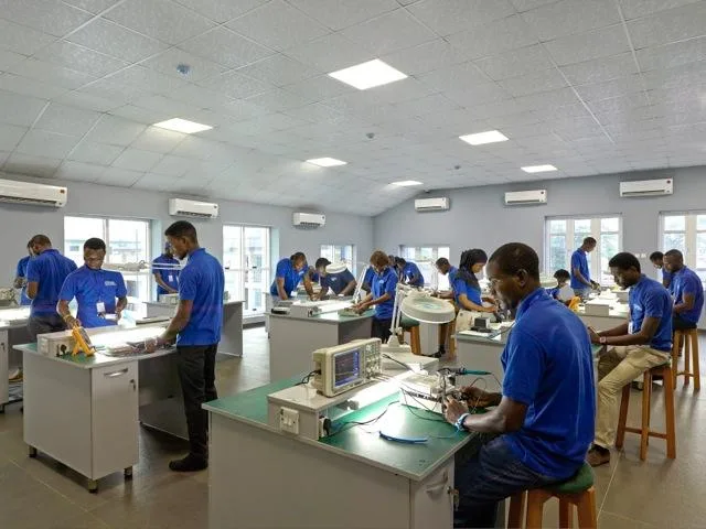 slider-7_1518682284_lea slider 7